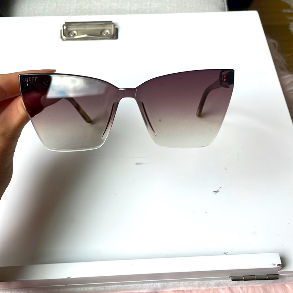 Diff Eyewear Goldie Sunglasses